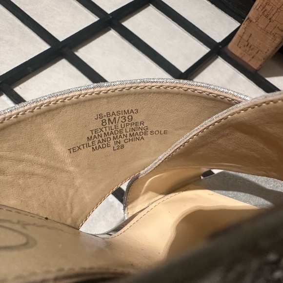 Nwt...Jessica Simpson basima silver cork platforms - Picture 6 of 7